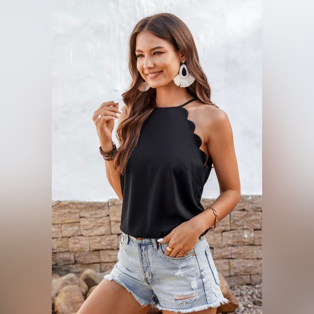 Best Dressed Scalloped High Neck Cami M